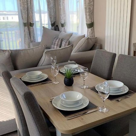 Villa Sea La Vie à Cayton Extérieur photo
